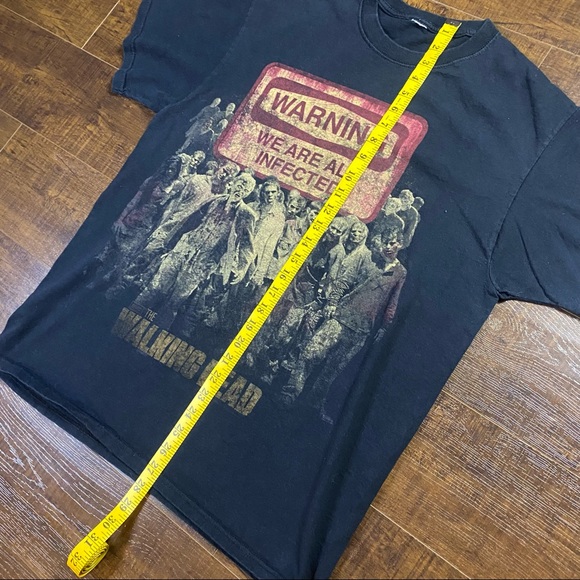2012 Licensed AMC The Walking Dead Walkers Tee - Picture 5 of 5